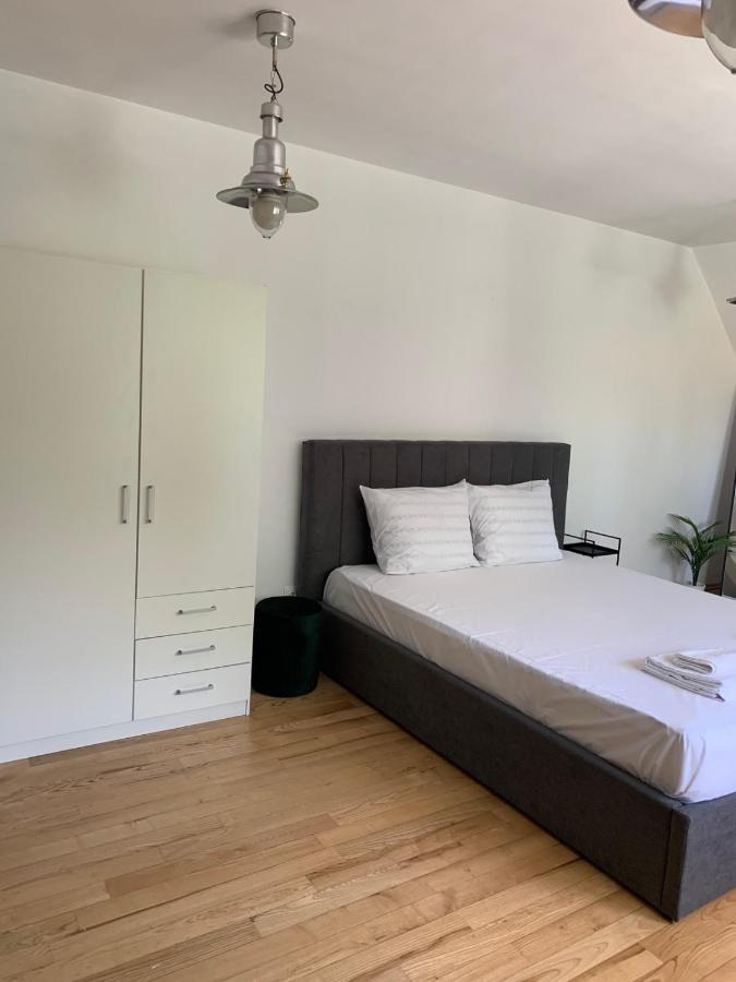 Minimalist Apartment Sofia Eksteriør billede